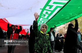 دعوت امدادگران هلال احمر جهت حضور در راهپیمایی ۲۲ بهمن