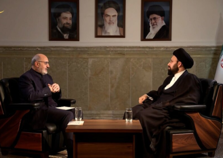 آیت‌الله خامنه‌ای محبوبترین فرد در ایران است/ هدف اسرائیل تجریه ایران است