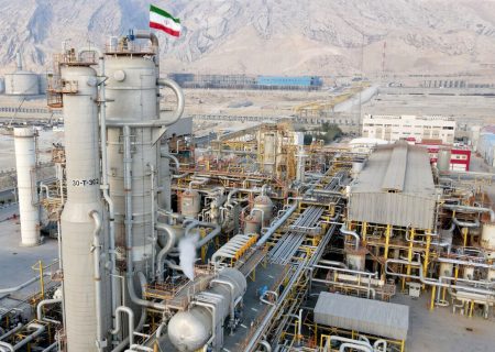 بازسازی مجتمع‌های پتروشیمی آسیب‌دیده از جنگ با کمک فناوران